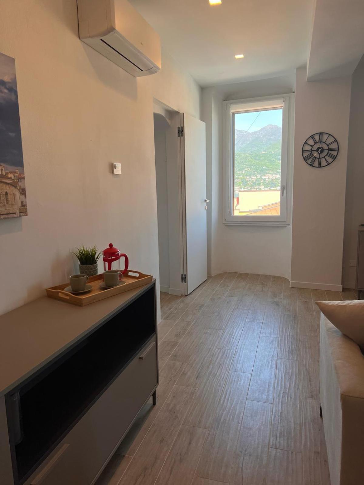 La Finestra Sul Garda Dreaming Holidays 산펠리체델바나코 외부 사진