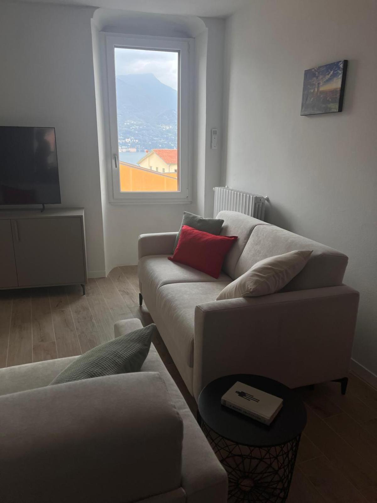 La Finestra Sul Garda Dreaming Holidays 산펠리체델바나코 외부 사진