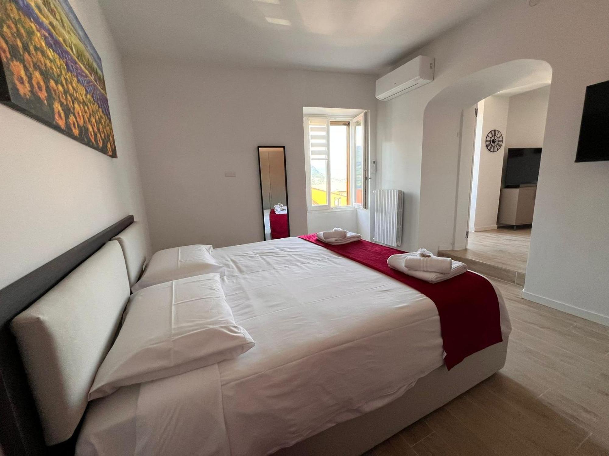 La Finestra Sul Garda Dreaming Holidays 산펠리체델바나코 외부 사진